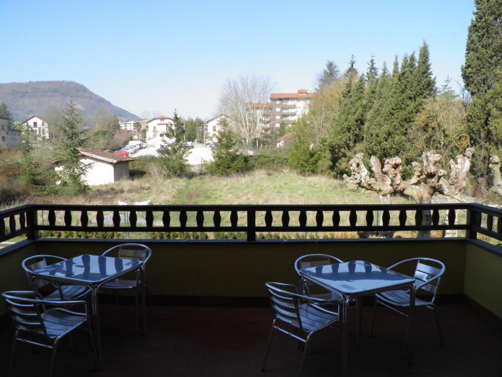 Hotel Restaurante Aldama Амуррио Экстерьер фото